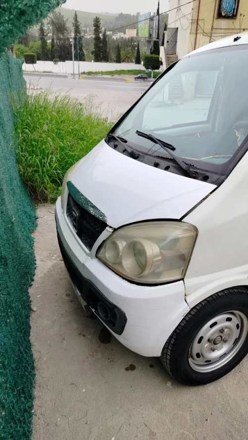Zotye Z10 2013