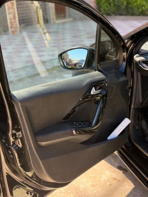 Peugeot 208 2013 Allure