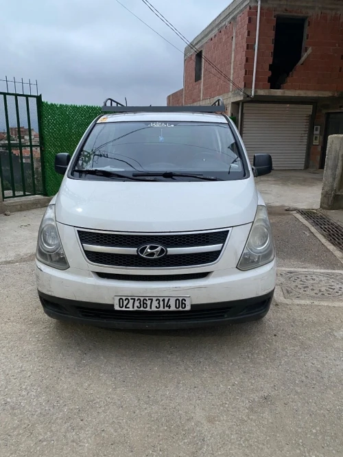 Hyundai H1 06 places 2014