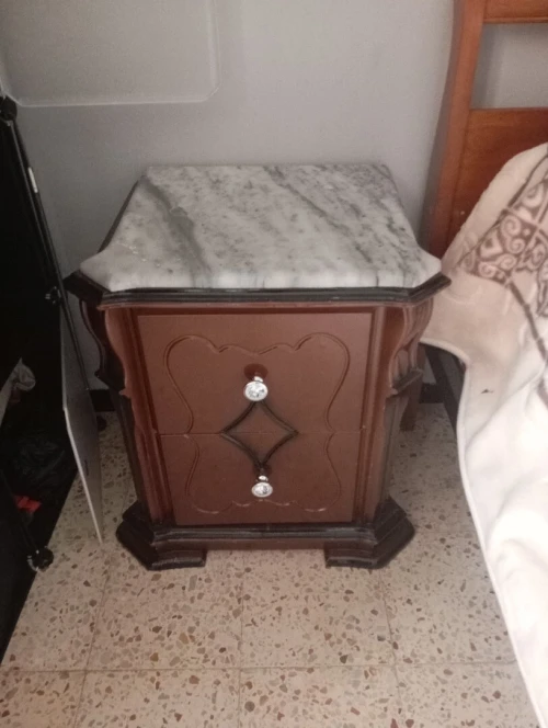 Table de nuit