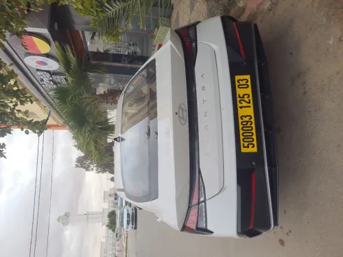 Hyundai Elantra 2025 