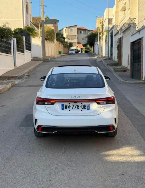 Kia K3 2025 Luxury