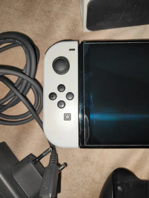 Nintendo switch oled flashée 128 go