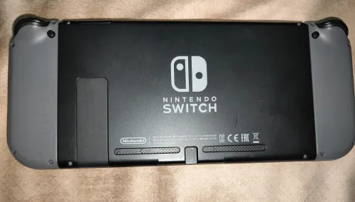 Nintendo switch V2 2021 flashée puce 128 go + mode en ligne