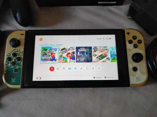 Nintendo switch V2 2023 flashée puce 256 go + mode online