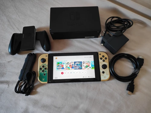 Nintendo switch V2 2023 flashée puce 256 go + mode online