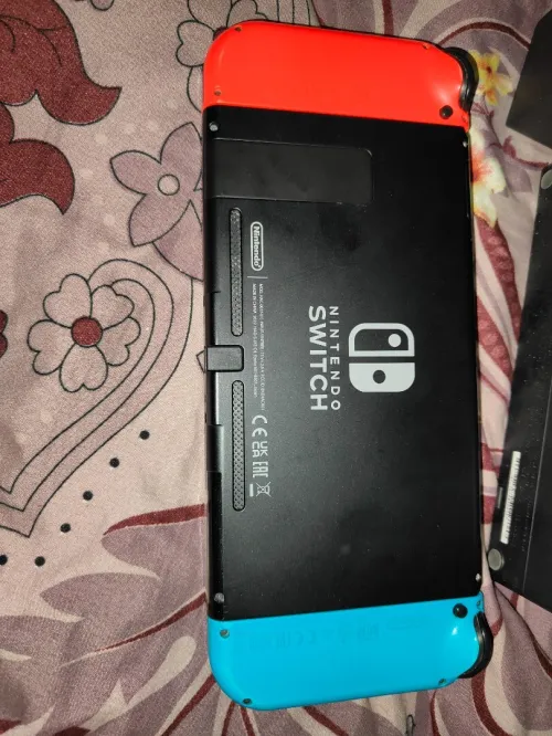 Nintendo switch V2 2022 flashée puce 128 go