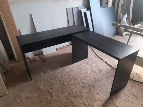 Atelier de menuiserie bureaux surmesure