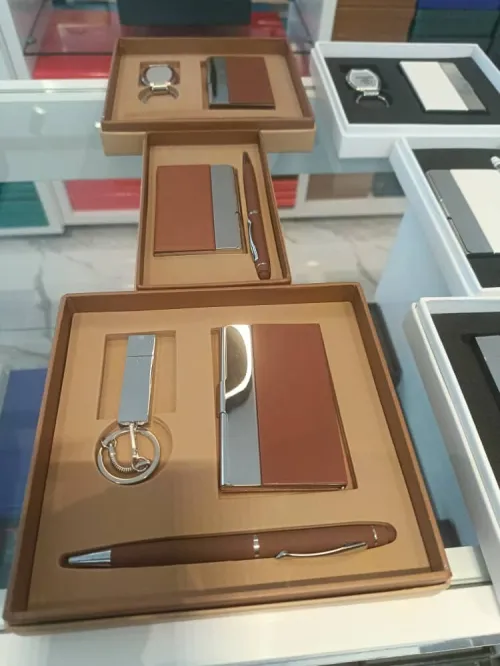 COFRRET PERSONNALISE CADEAU ENTREPRISE