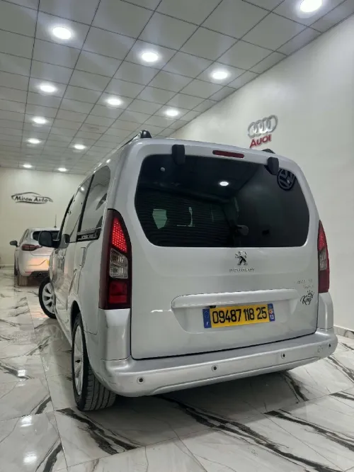 Peugeot Partner 2018 Tepee Allure 