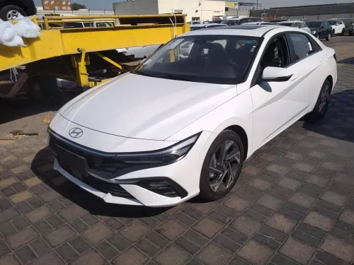 Hyundai Elantra 2025 Glx