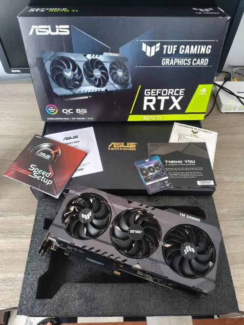 Carte graphique ASUS TUF Gaming RTX 3070 Ti État impeccable 10/10