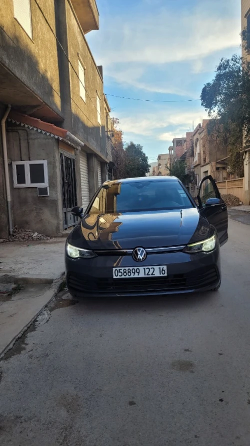 Volkswagen Golf 8 2022 Active