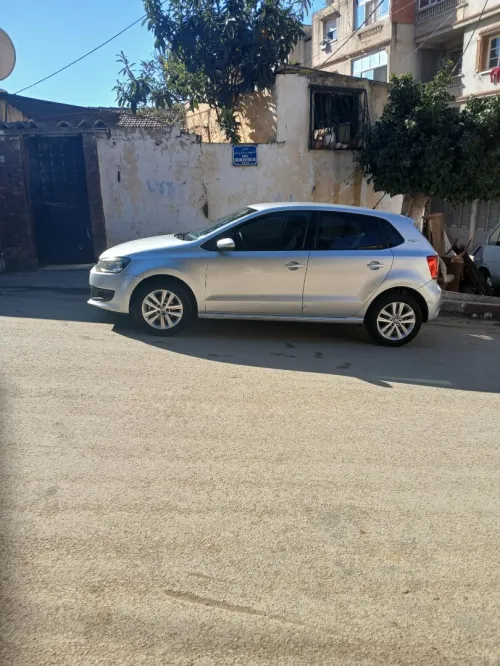 Volkswagen Polo 2013 Black et Silver