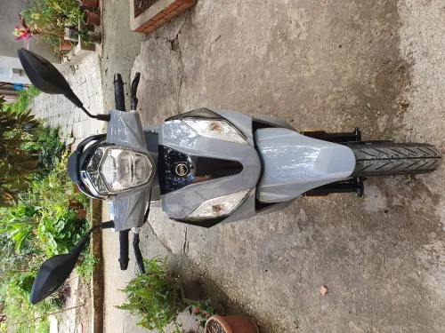 Sym St 200 2025