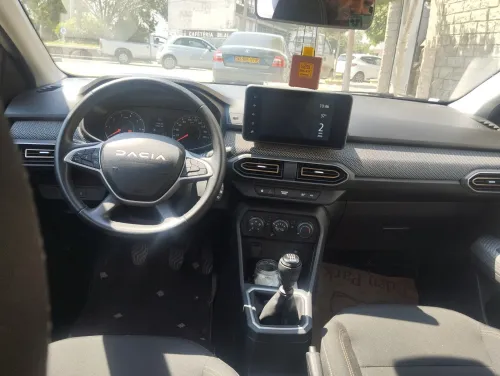 Dacia Sandero 2025 Stepway Expression plus