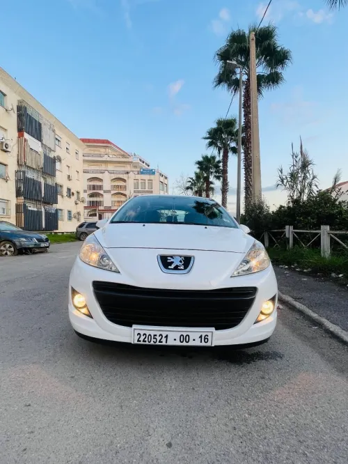 Peugeot 207 plus 2013 207 plus
