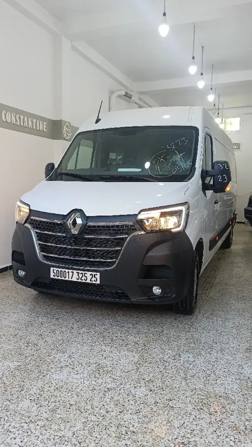 Renault master 2025
