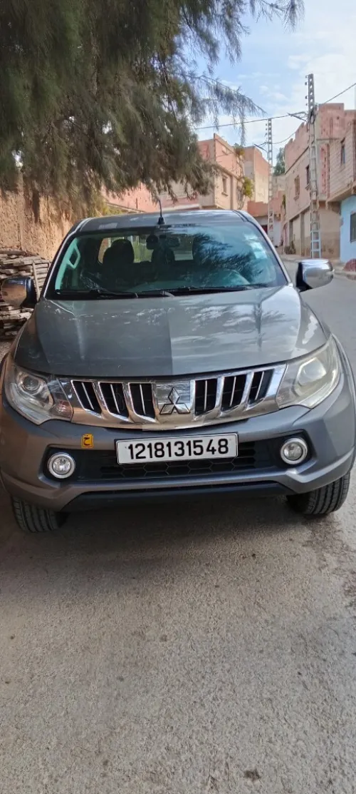 Mitsubishi L200 2015 Doube cabine Evolution