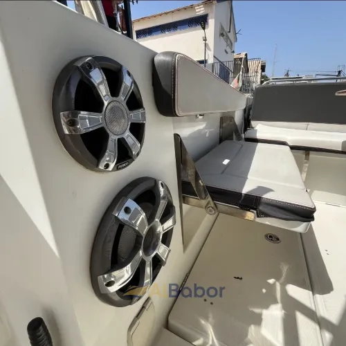 Beneteau flyer 8.8