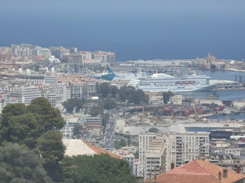Location Appartement F4 Alger El mouradia