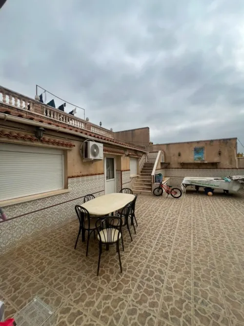 Location Appartement Niveau de villa F5 Alger Kouba