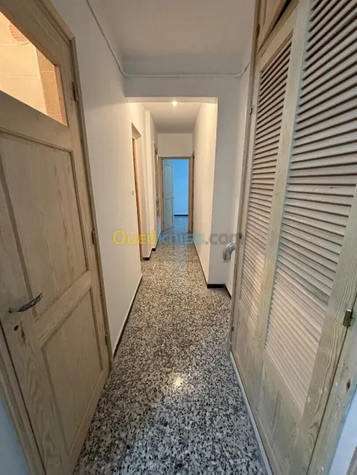 Location Appartement F3 Alger Kouba