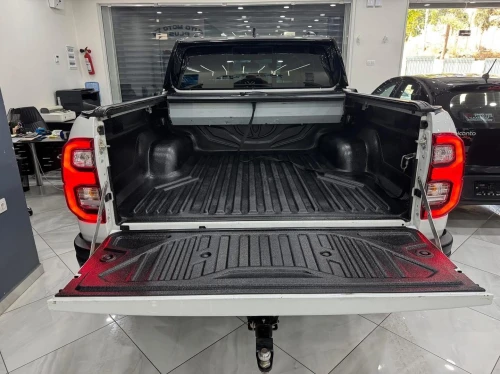 Toyota Hilux 2024 GR