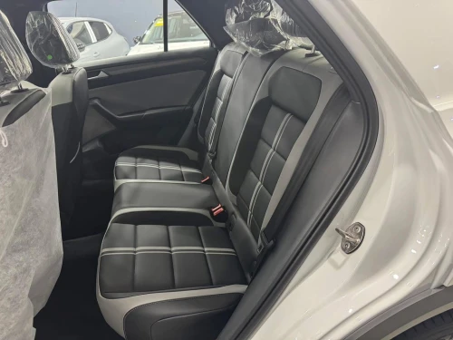 Volkswagen T-Roc 2025 R-Line 