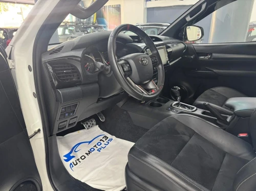 Toyota Hilux 2024 GR