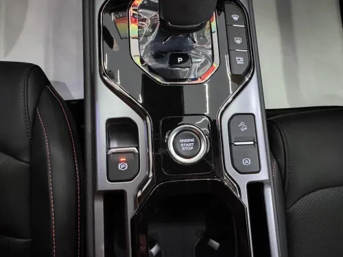 Geely Coboy 2025 
