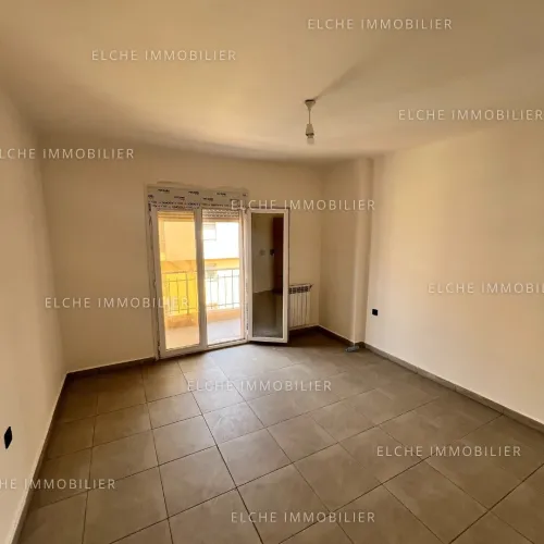 Location Appartement F4 Oran Bir el djir