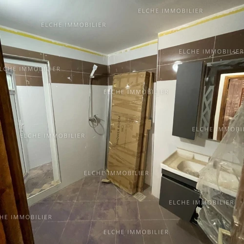 Vente Appartement Niveau de villa Oran El Kerma