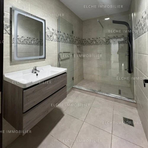 Location Appartement F4 Oran Bir el djir