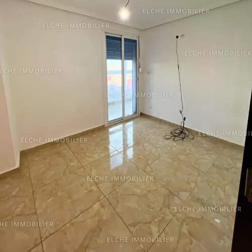 Location Appartement F4 Oran Oran