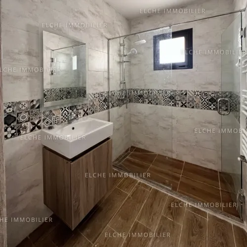 Location Appartement F4 Oran Bir el djir