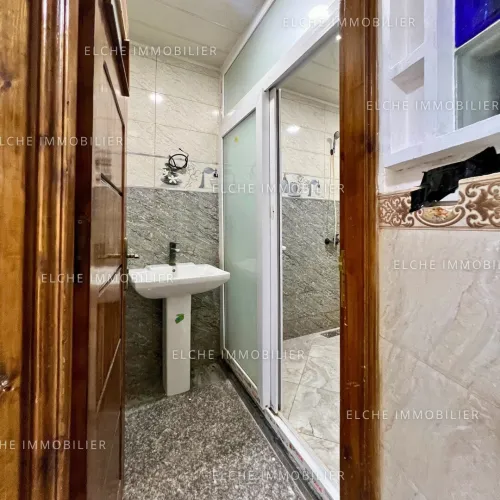 Location Appartement F4 Oran Oran