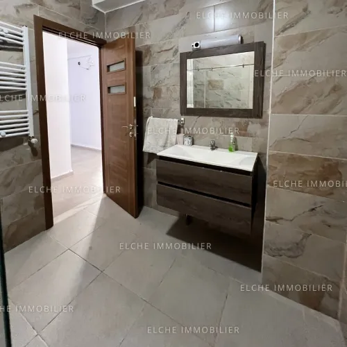 Location Appartement F4 Oran Oran