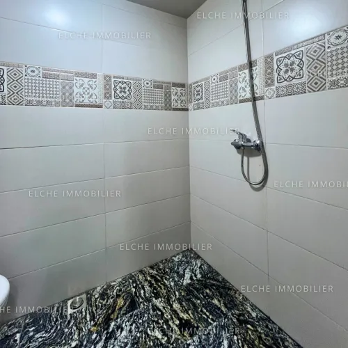 Location Local Oran Oran