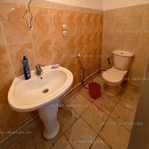 Location Local Oran Oran