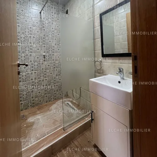 Location Appartement F4 Oran Bir el djir