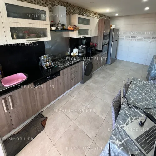 Location Appartement F4 Oran Bir el djir
