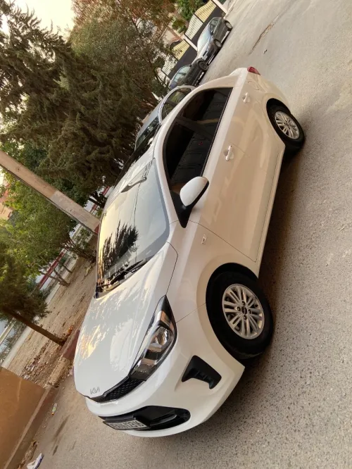 Kia Pegas 2023 