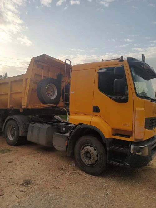 Renault lander 2010