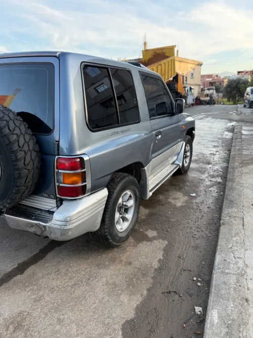 Mitsubishi Pajero Court 1999 Pajero Court