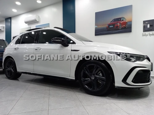 Volkswagen Golf 8 2023 𝐑-𝐋𝐈𝐍𝐄- Edition 𝗕𝗟𝗔𝗖𝗞 ✪ KeyLess - Chargeur Téléphone sans fil ✪
