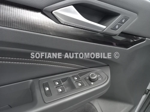 Volkswagen Golf 8 2025 R-Line