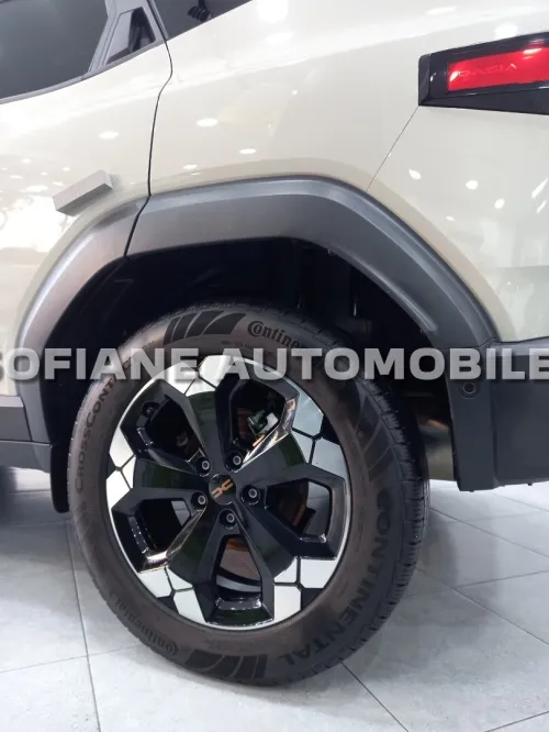 Dacia Duster 2025 européen (𝐆𝐎𝐋𝐃) ✪ Tableau de bord 3D cockpit Digital - Détecteur d’angle mort ✪