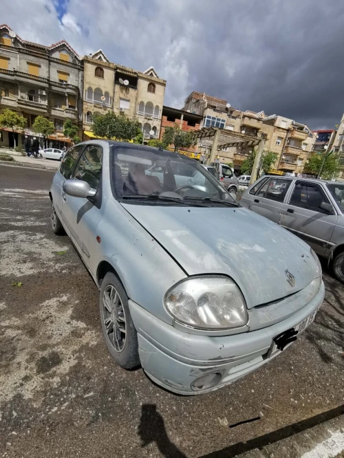 Renault Clio 2 2000 Extreme