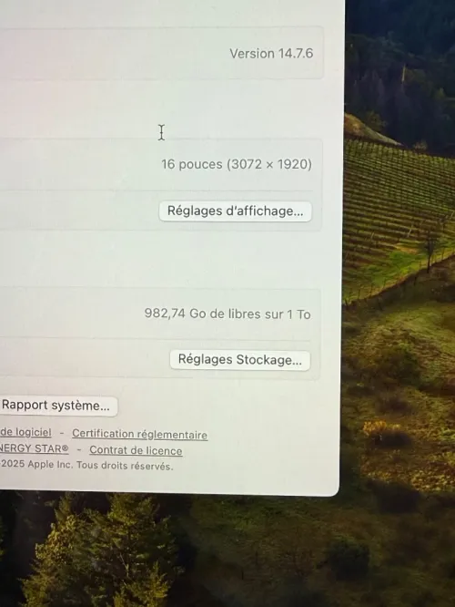 Macbook Pro 2019 touchbar i7 32gb ram 1to stockage